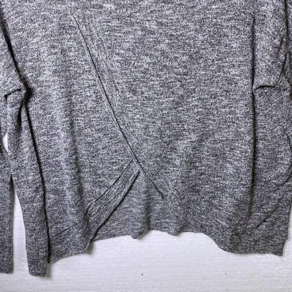 American Eagle M Gray Tulip Hem Oversized Sweater - Picture 6 of 10